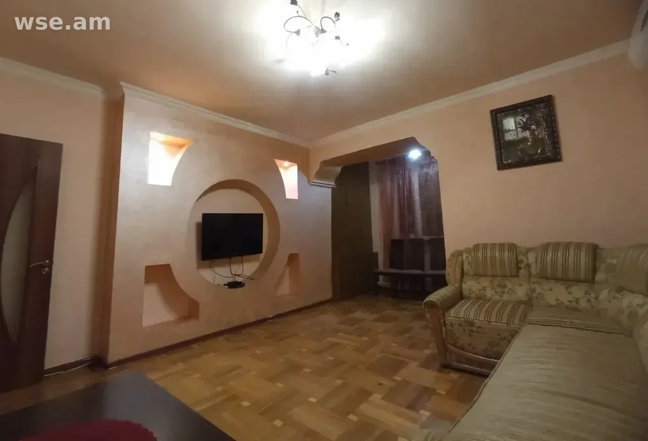 2-комн. квартира, 56м², улица Пароняна 4A, Ереван - 350 000 ֏