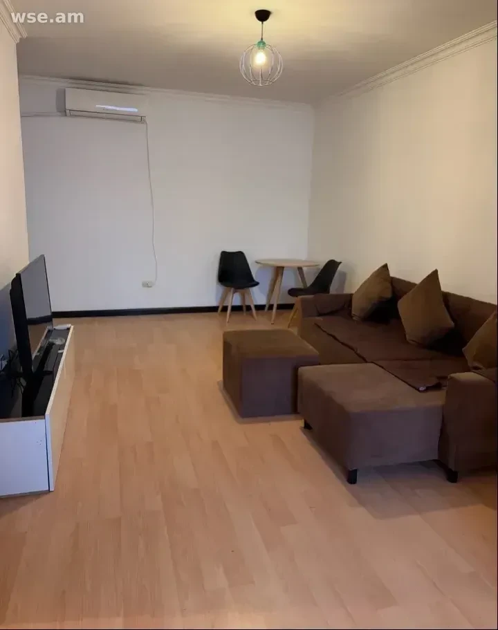 2-комн. квартира, 45м², улица Арама Хачатуряна 12 - 350 000 ֏