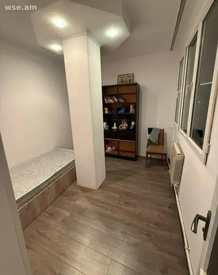 3-комн. квартира, 65м², проспект Азатутян 11A - 300 000 ֏
