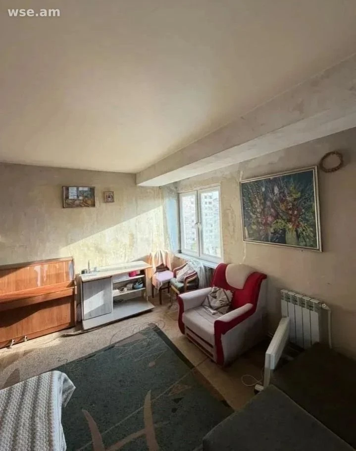 2-комн. квартира, 67м², микрорайон Чаренц 10 - 250 000 ֏