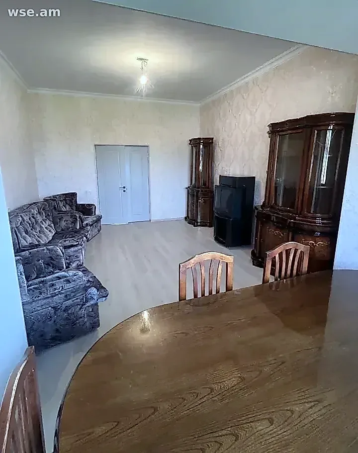 4-комн. квартира, 95м², проспект Багратуняц 17 - 340 000 ֏