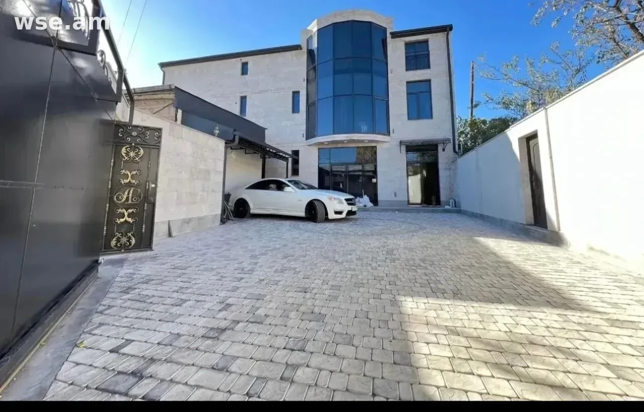 5-комн. дом, 420м², улица Кургиняна 9 - 4 700 $ | WSE.AM