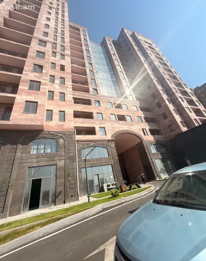 3-комн. квартира, 86м², улица Гюрджяна 27 - 145 000 $