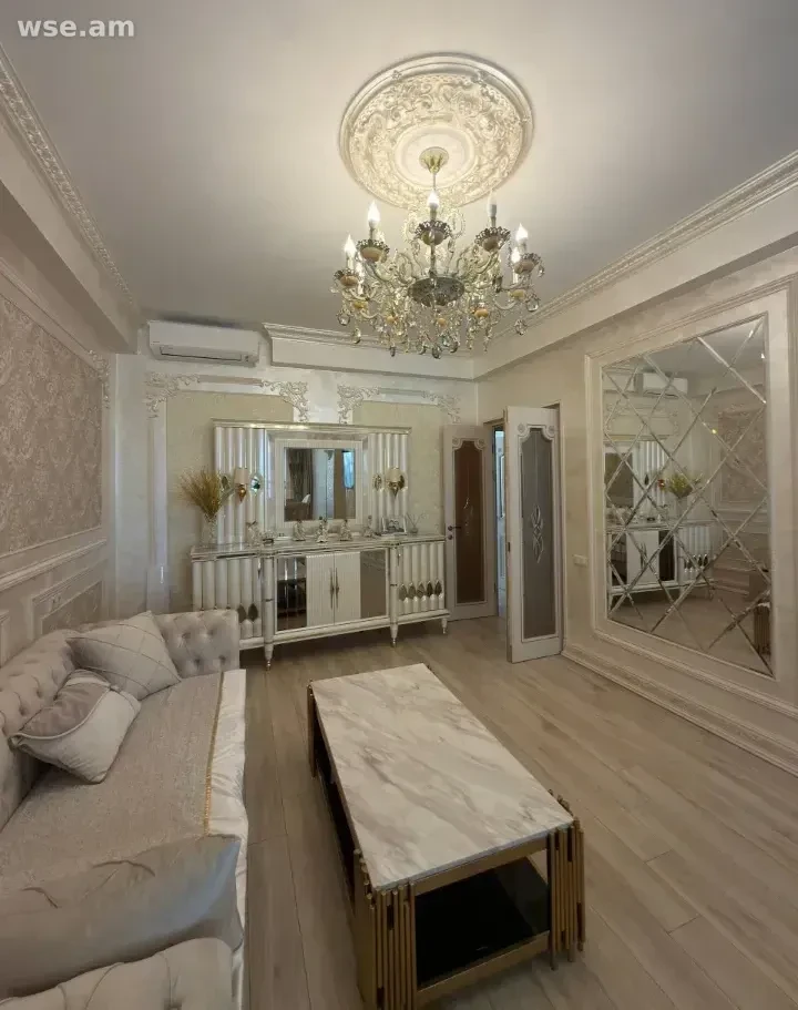 3-комн. квартира, 100м², улица Верин Антараин 123/3 - 450 000 $