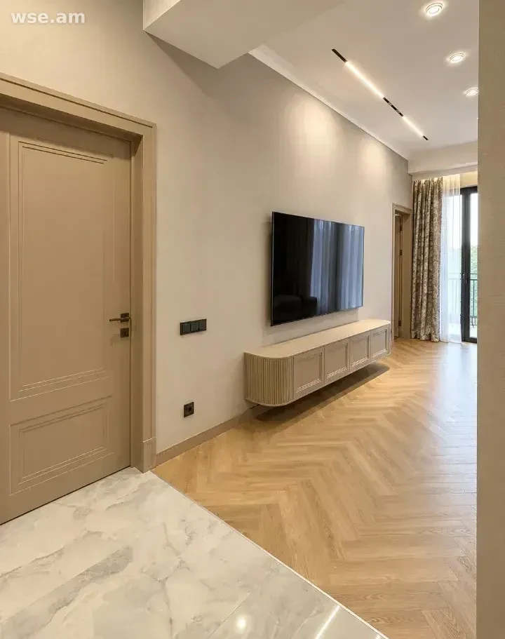 3-room, 80 m², floor 2/9, 3rd Marshal Baghramyan Lane 4/3