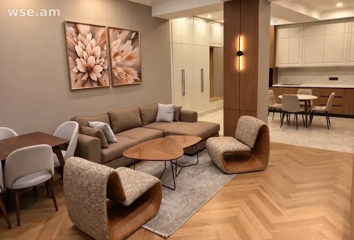 3-room, 80 m², floor 2/9, 3rd Marshal Baghramyan Lane 4/3