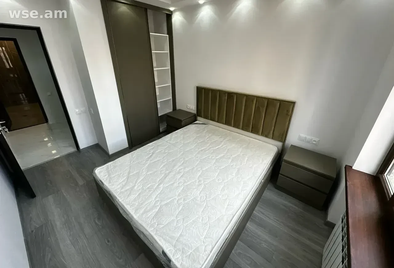 3-комн., 76 м², 4/9 эт., микрорайон Исаакян 45