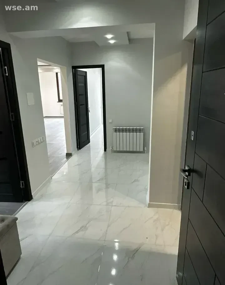 3-комн., 76 м², 4/9 эт., микрорайон Исаакян 45