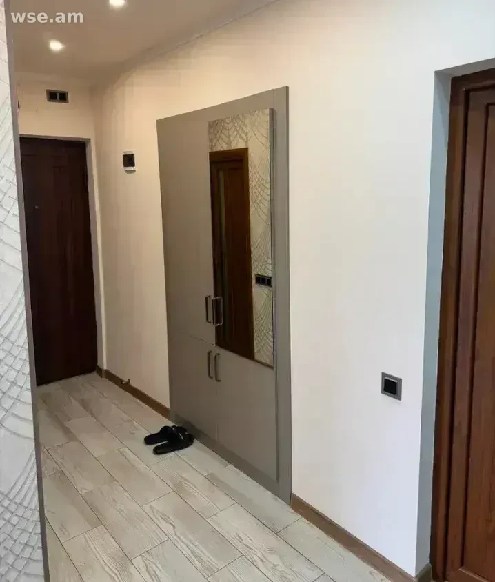 2-комн., 62 м², 5/5 эт., ул. Молдовакан 30/1