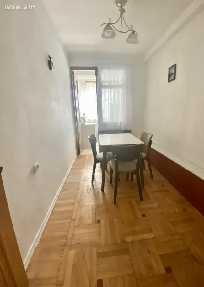 3-սենյականոց, 74 մ², 3/10 հարկ, Երվանդ Քոչարի փողոց 3