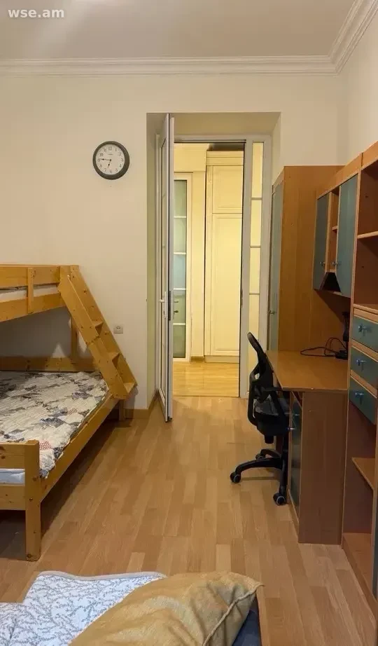 4-սենյականոց, 120 մ², 3/4 հարկ, Հանրապետության փողոց 79