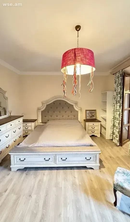 4-սենյականոց, 120 մ², 3/4 հարկ, Հանրապետության փողոց 79