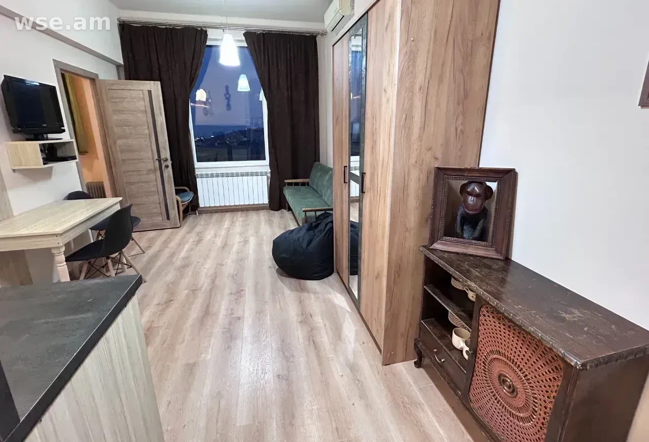 2-комн., 30 м², 5/5 эт., проспект Маршала Баграмяна 51