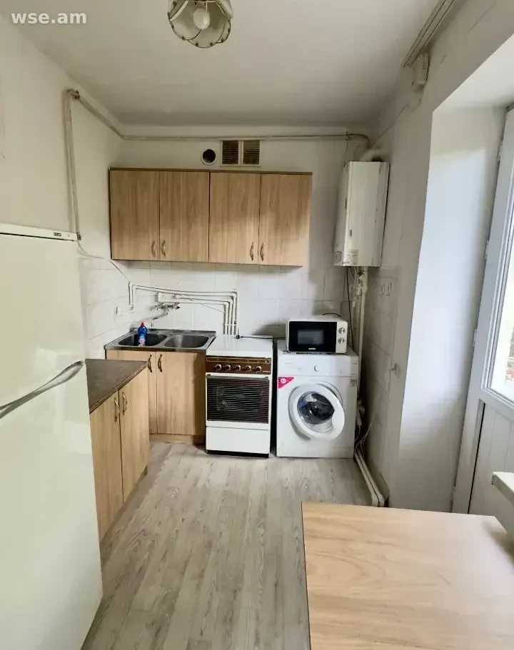 3-комн., 60 м², 4/5 эт., улица Арама Хачатуряна 17