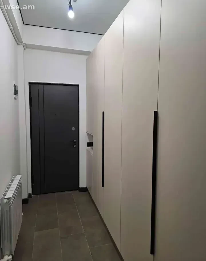 2-комн., 50 м², 9/14 эт., улица Никогаоса Адонца 19/8