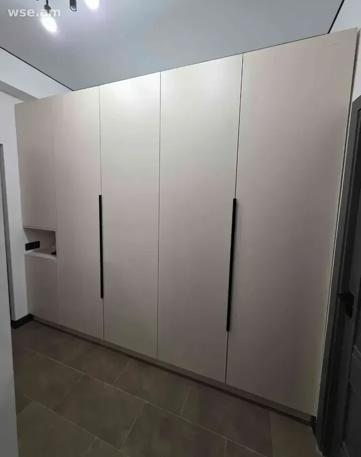 2-комн., 50 м², 9/14 эт., улица Никогаоса Адонца 19/8