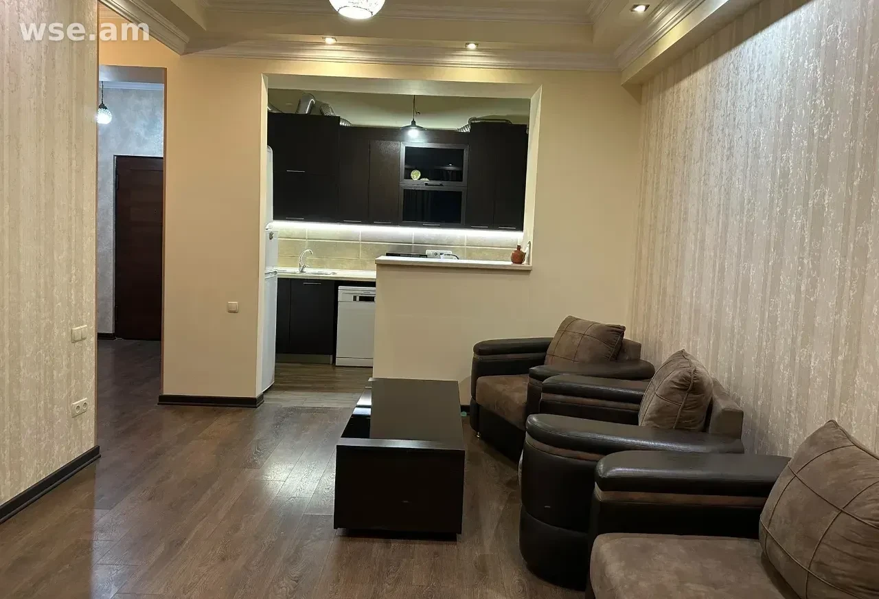 2-комн., 60 м², 9/19 эт., улица Екмалян 1/1