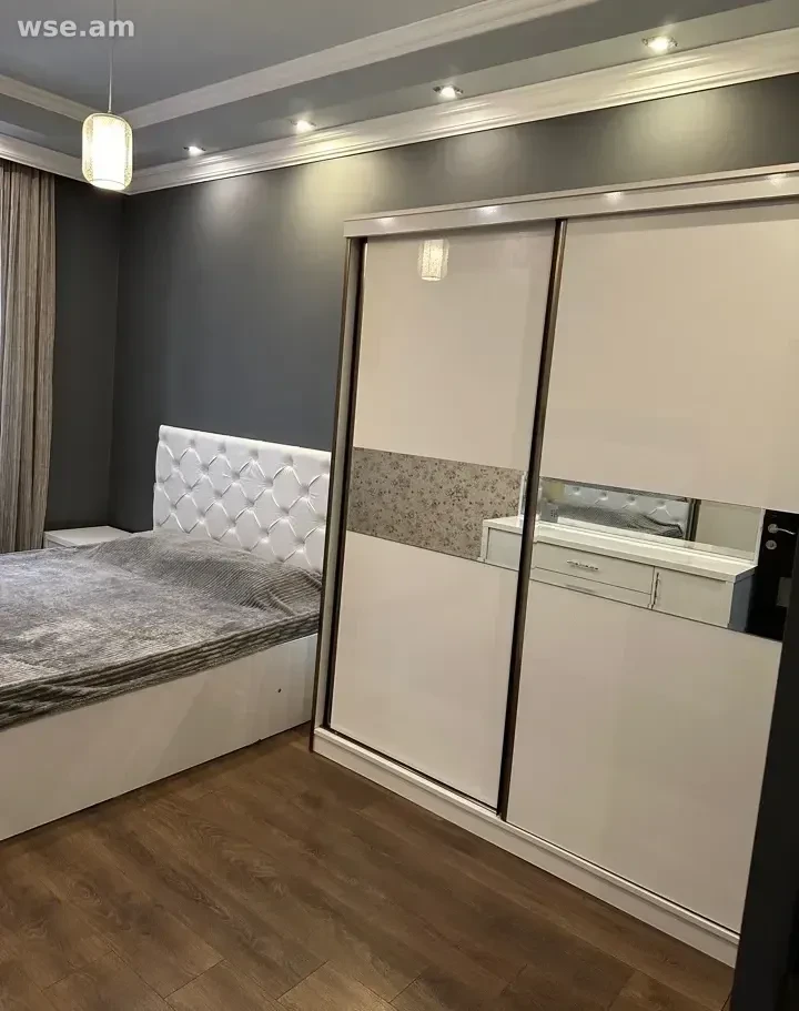2-комн., 60 м², 9/19 эт., улица Екмалян 1/1
