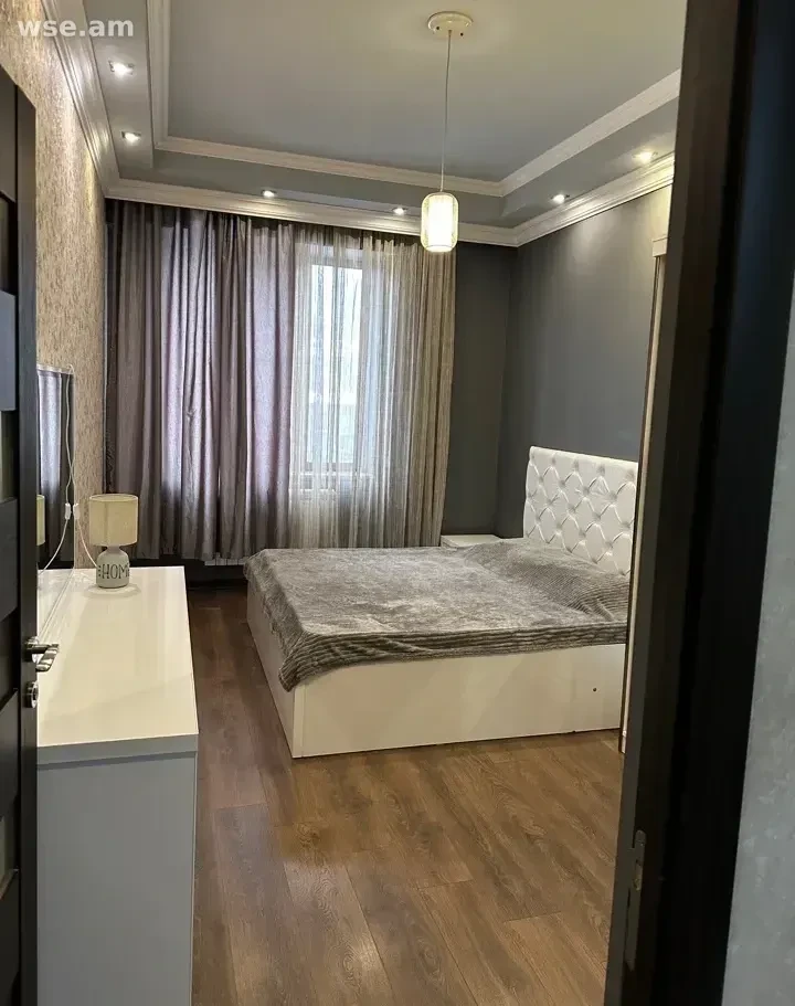 2-комн., 60 м², 9/19 эт., улица Екмалян 1/1
