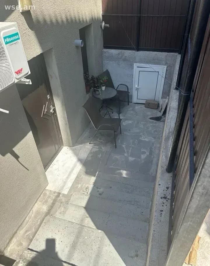 2 սենյականոց տուն, 40 մ², 1 հարկանի, Քանաքեռ 1-ին փողոց 1-ին նրբանցք 43/1