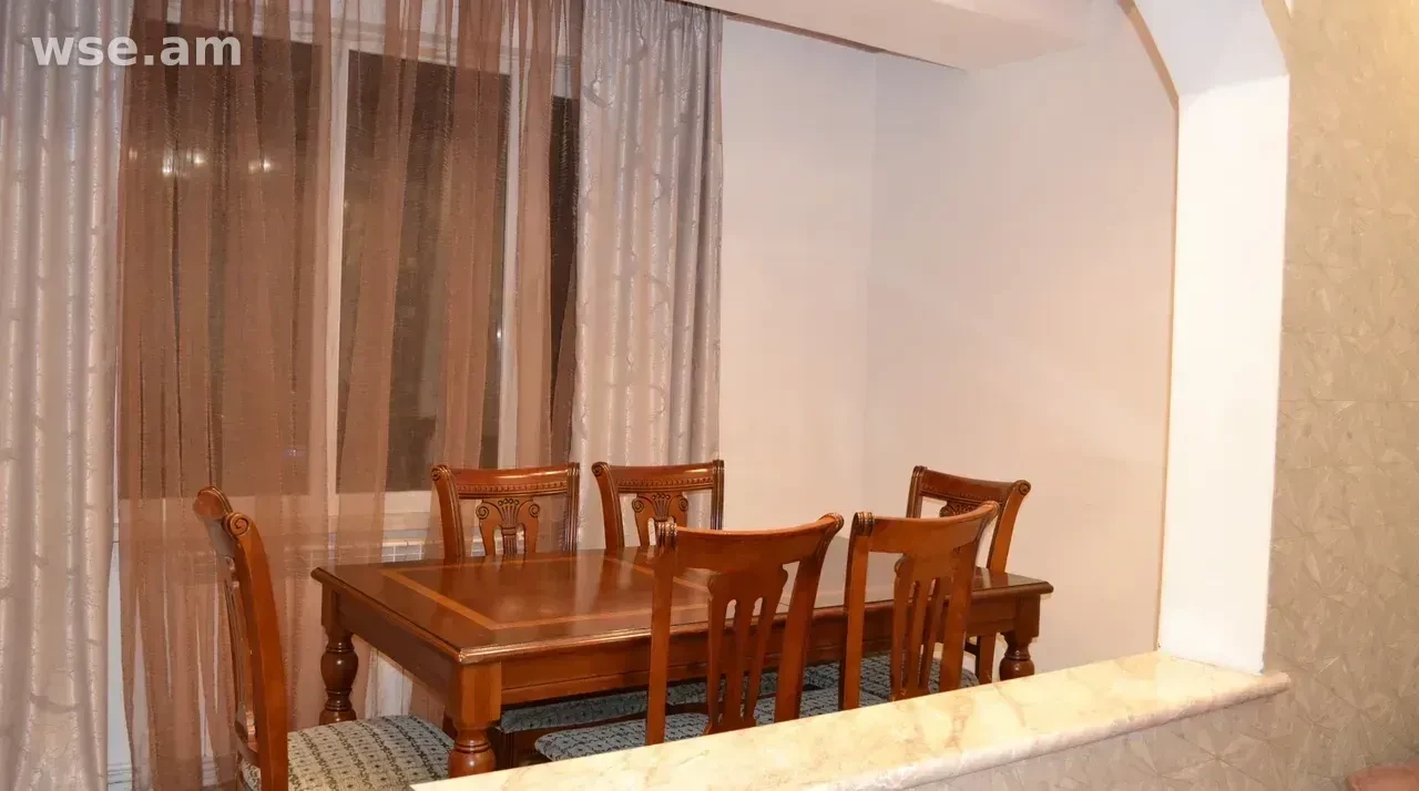 2-комн., 65 м², 10/14 эт., улица Андраника Зоравара 100