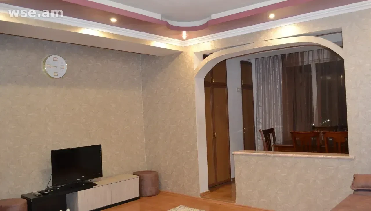 2-комн., 65 м², 10/14 эт., улица Андраника Зоравара 100