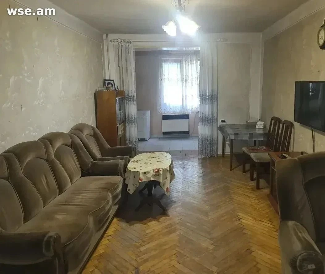 3-սեն. բնակարան, 71մ², Տիգրան Մեծի 1-ին նրբանցք 36 - 180 000 $