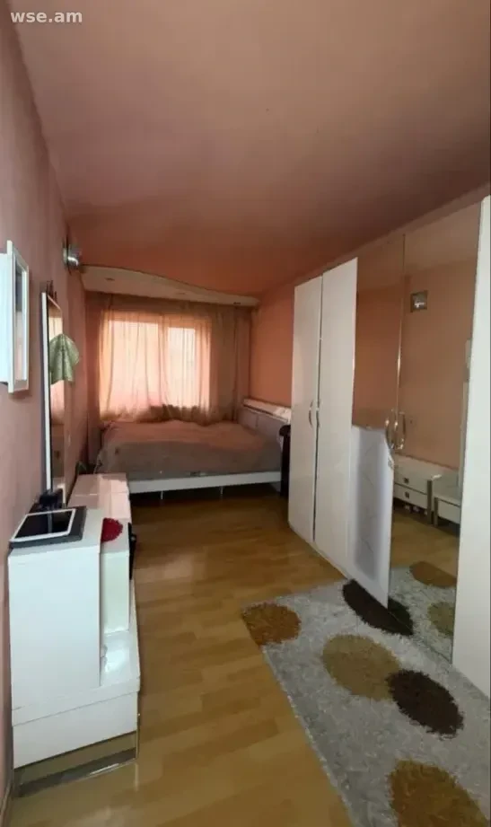 3-սենյականոց, 56 մ², 5/5 հարկ, Տիգրան Մեծի պողոտա 52