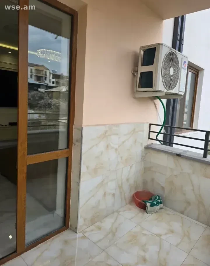 3-room, 107 m², floor 3/12, 1/7 Paruyr Sevak Street