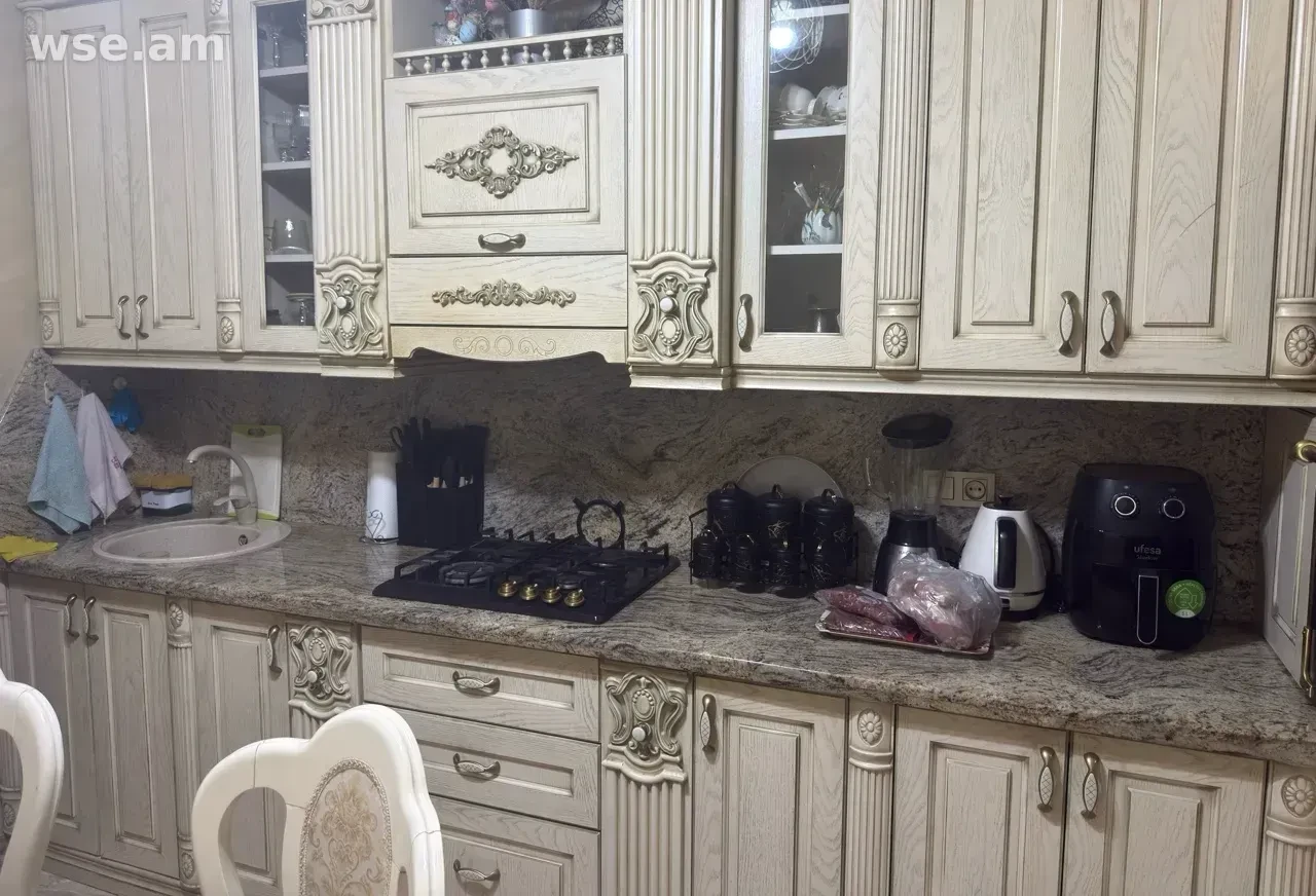 4-комн., 107 м², 14/14 эт., улица Аргишти 11/3