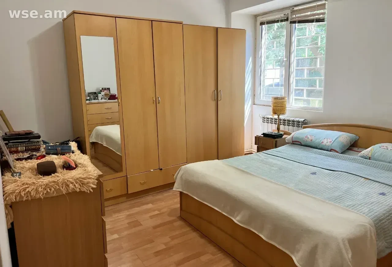 3 սենյականոց, 72 մ², 1/9 հարկ, Երվանդ Քոչարի փողոց 21/1