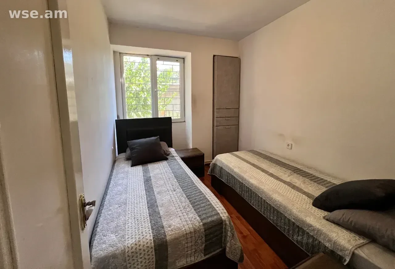 3 սենյականոց, 72 մ², 1/9 հարկ, Երվանդ Քոչարի փողոց 21/1