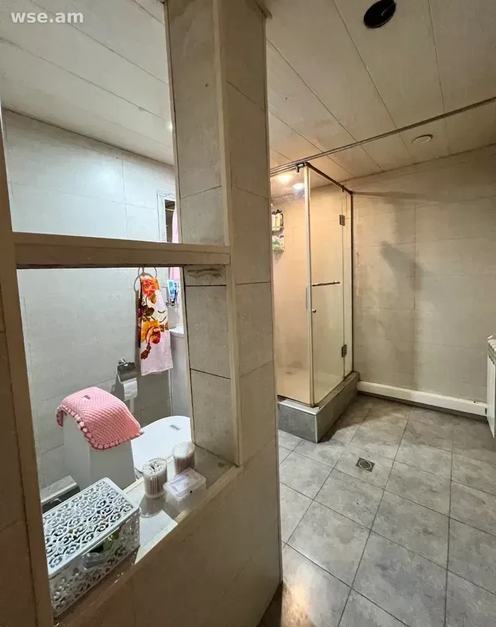 3 սենյականոց, 72 մ², 1/9 հարկ, Երվանդ Քոչարի փողոց 21/1