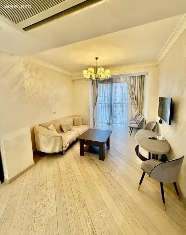 4-комн. квартира, 120м², улица Павстоса Бузанда 17 - 110 000 ֏