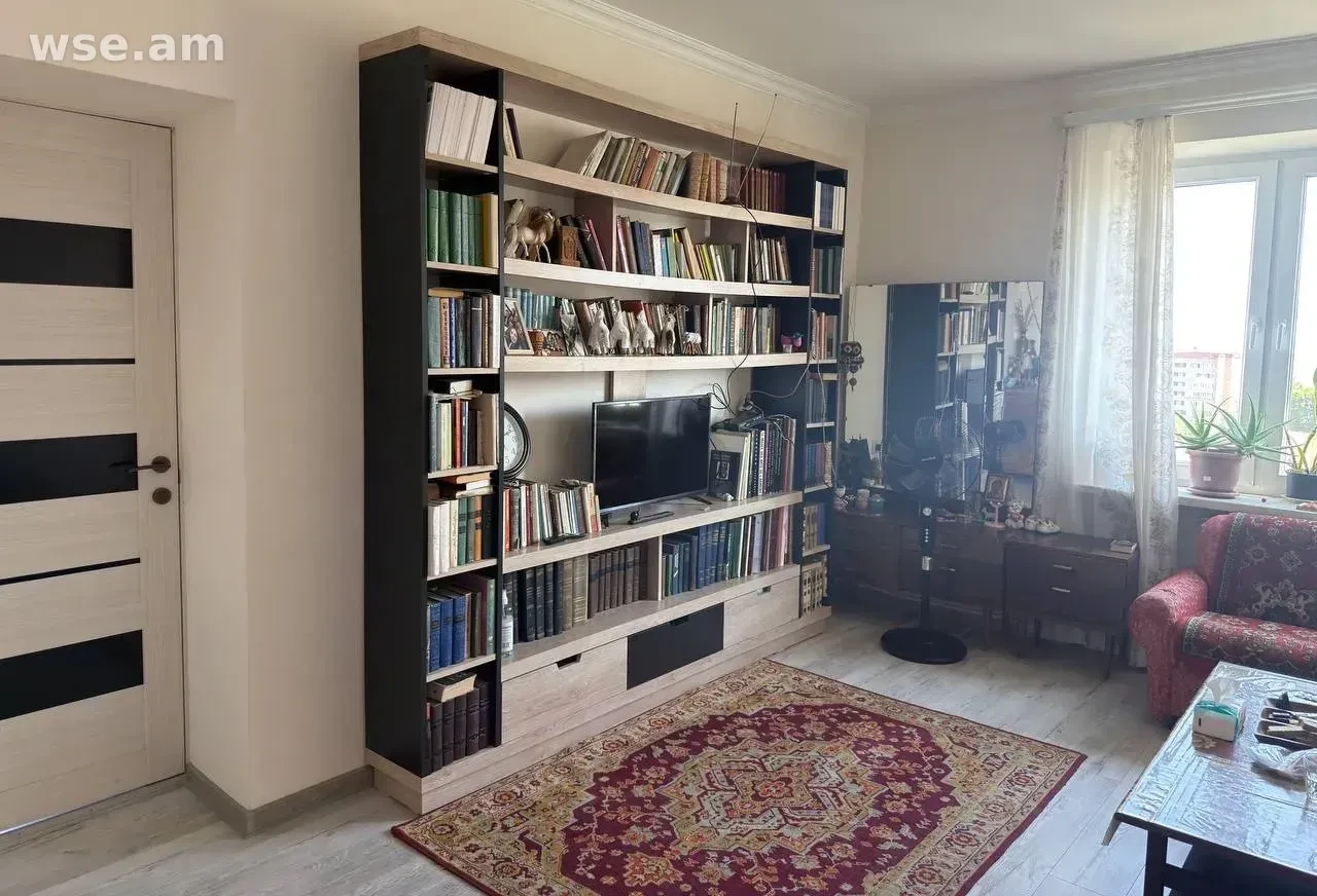 1-комн. квартира, 45м², улица Врацакан 4 - 130 000 $