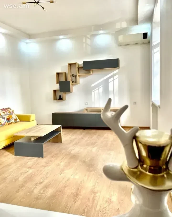 1-комн. квартира, 56м², проспект Комитаса 54 - 360 000 ֏