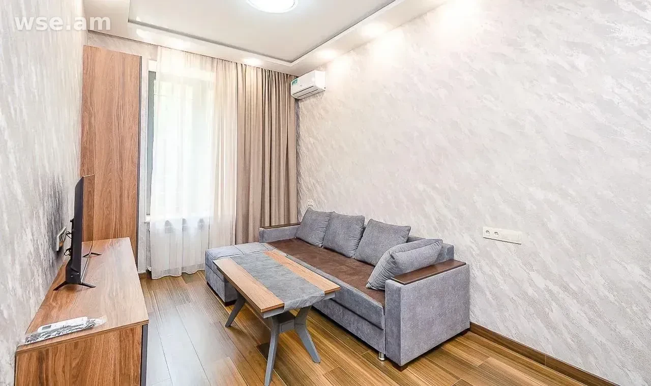 3-комн. квартира, 90м², улица Агаяна 15 - 580 000 ֏