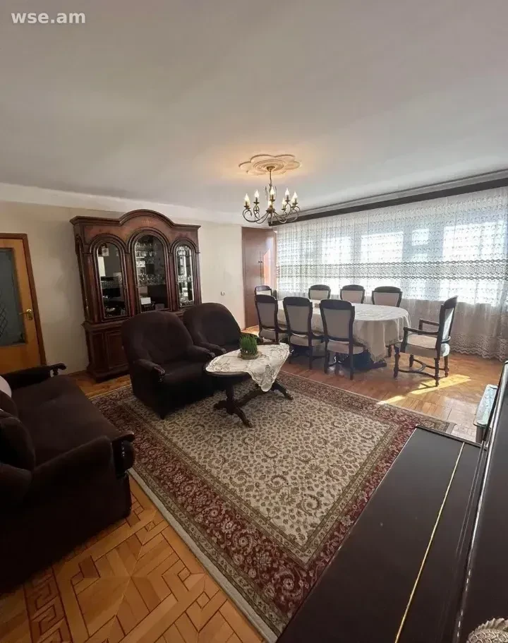 3-комн. квартира, 73м², улица Давита Оганеса 4 - 170 000 $
