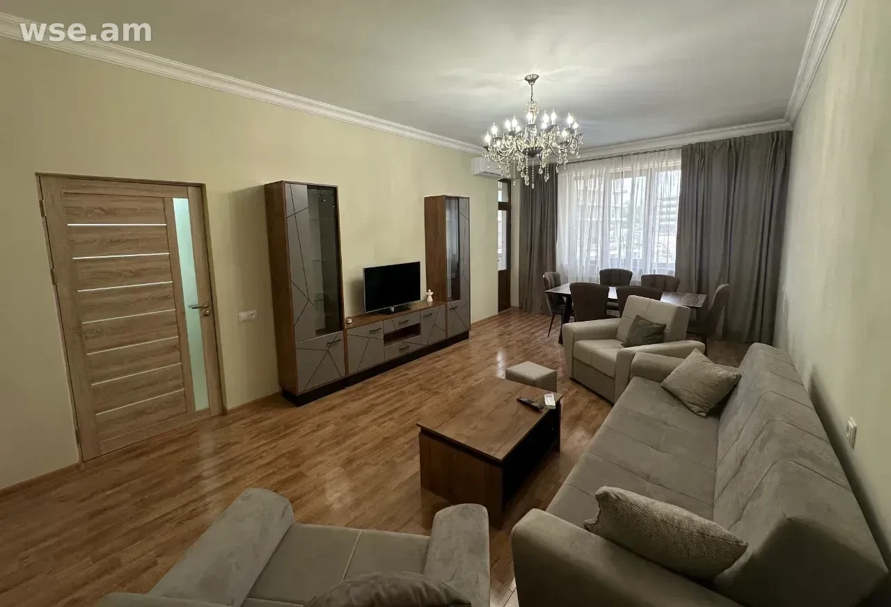 2-սեն. բնակարան, 70մ², Մոնթե Մելքոնյանի պողոտա 46/1 - 350 000 ֏