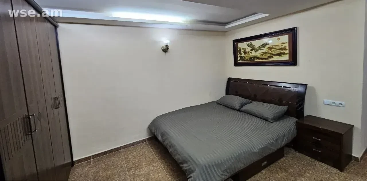 1-комн. квартира, 25м², Улица Нар-Доса 61 - 250 000 ֏