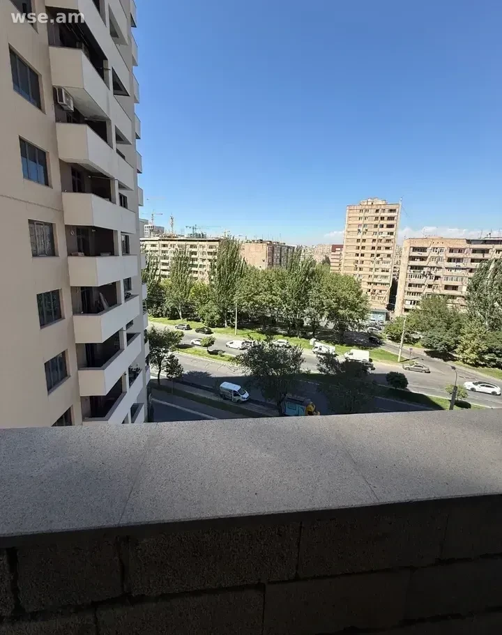 3-комн. квартира, 105м², улица Анастаса Микояна 65/5 - 187 000 $
