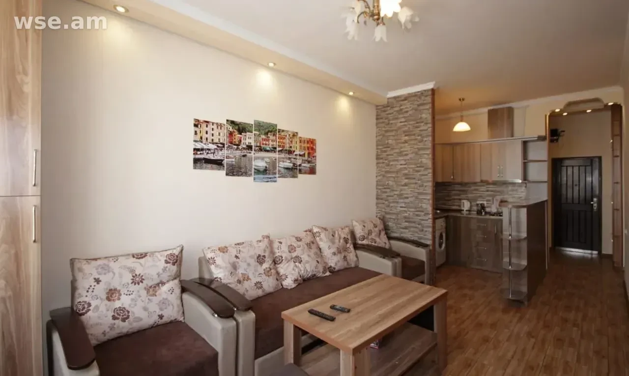 3-комн. квартира, 76м², проспект Комитаса 49 - 400 000 ֏