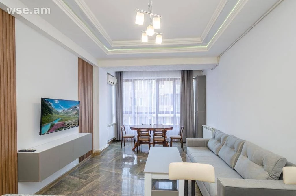 2-комн. квартира, 76м², проспект Месропа Маштоца 33/1 - 450 000 ֏