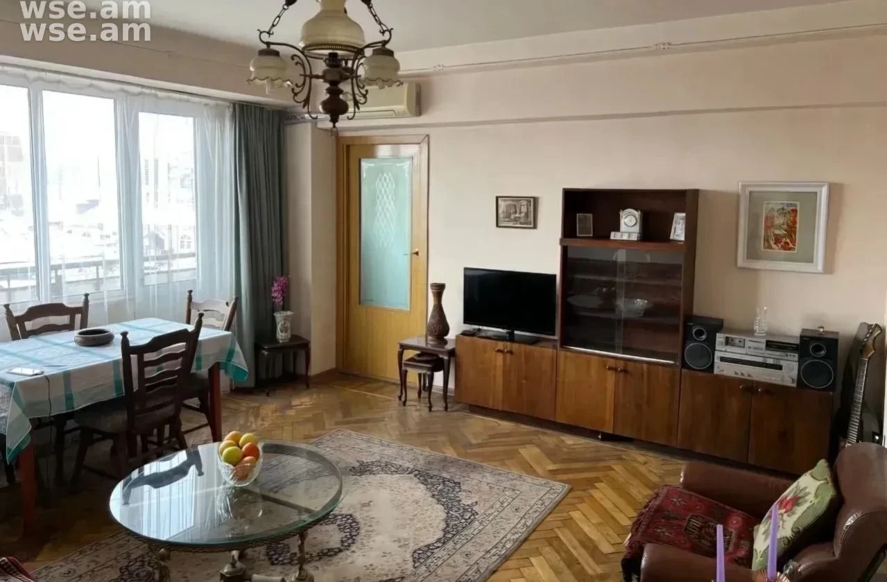 2-комн. квартира, 65м², проспект Тиграна Меца 37 - 320 000 ֏