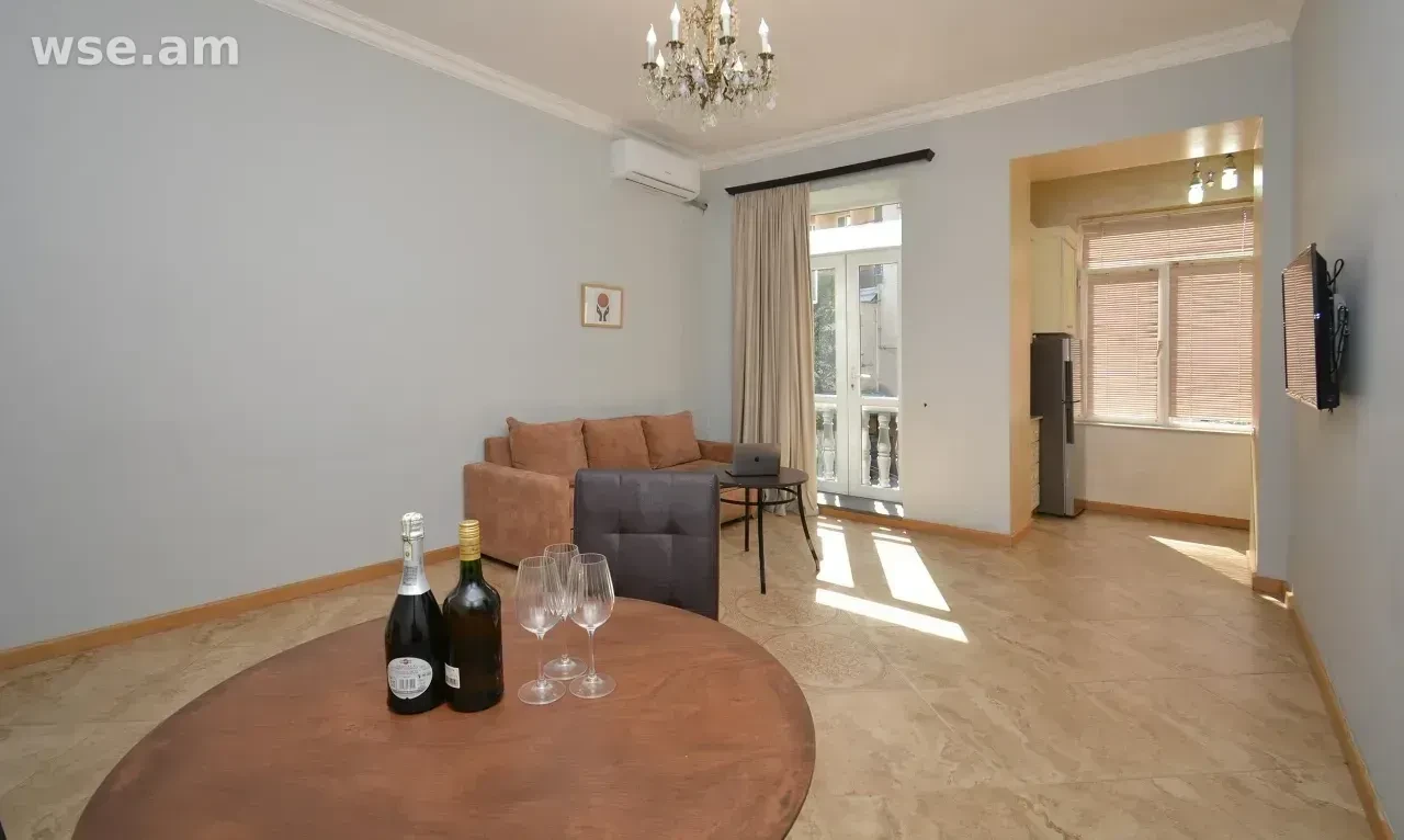 2-комн. квартира, 45м², улица Амиряна 3 - 1 300 $ | WSE.AM