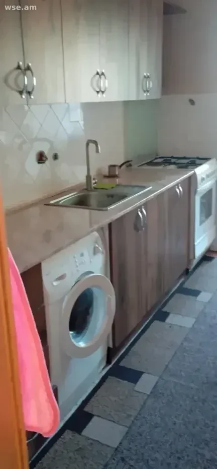 3-комн. квартира, 100м², улица Караханяна 32 - 250 000 ֏