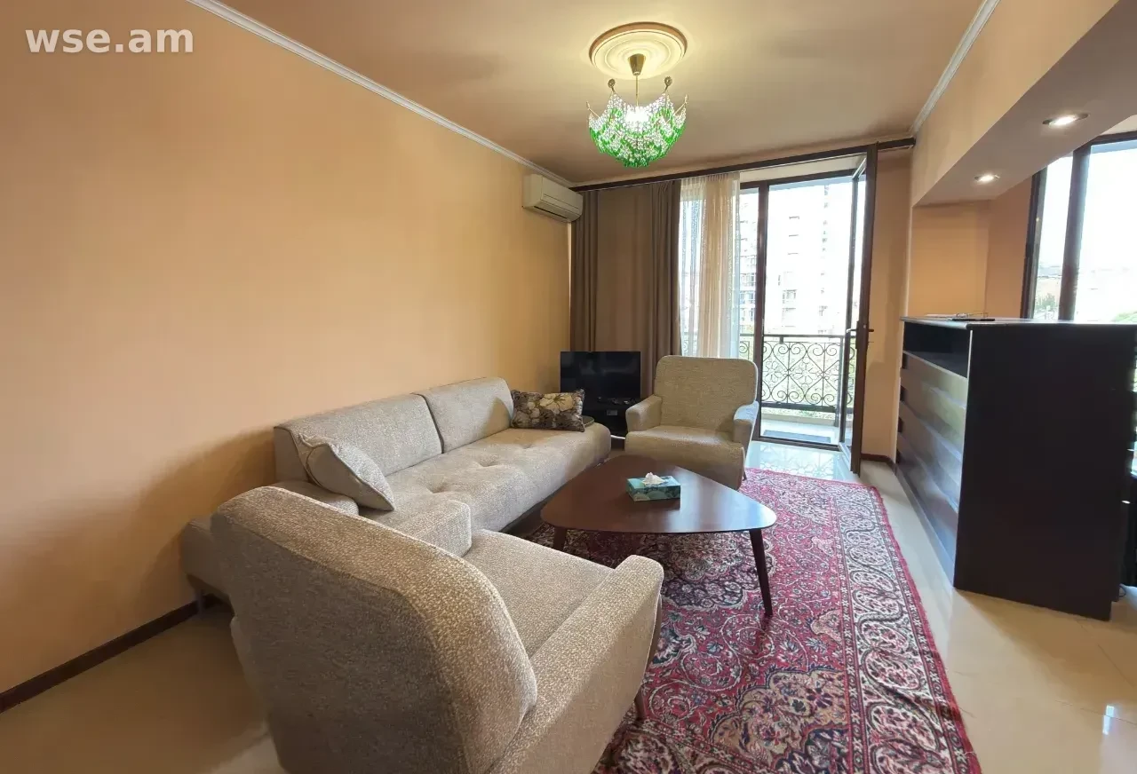 1-room, 42 m², floor 9/9, 15 Mesrop Mashtots Avenue, photo 1