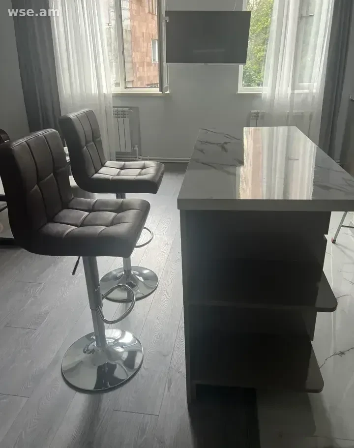 2-комн. квартира, 48м², улица Мамиконянца 39 - 330 000 ֏