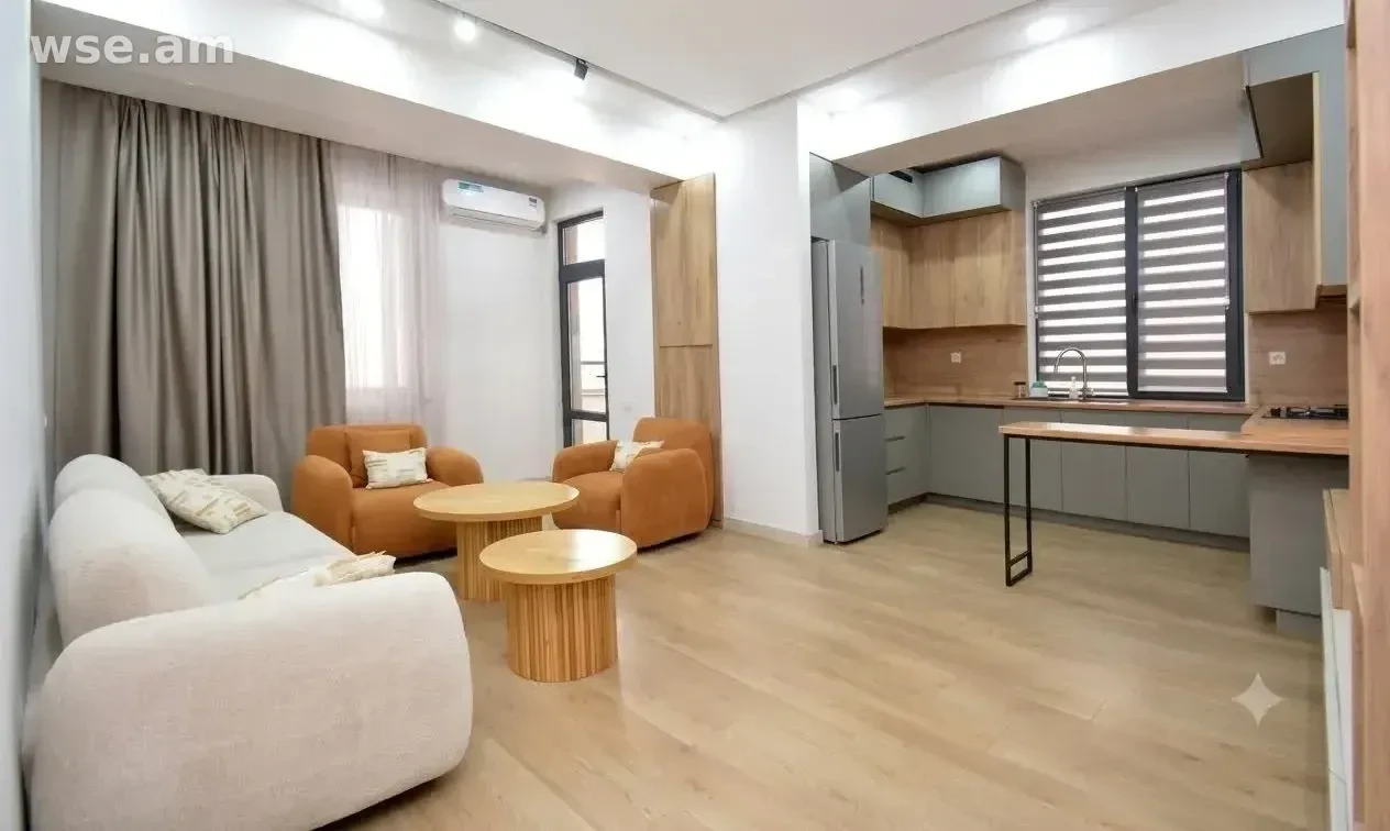 3室公寓, 80㎡, Ադոնցի փողոց 19/8մ1Ա - 550 000 ֏ | WSE.AM
