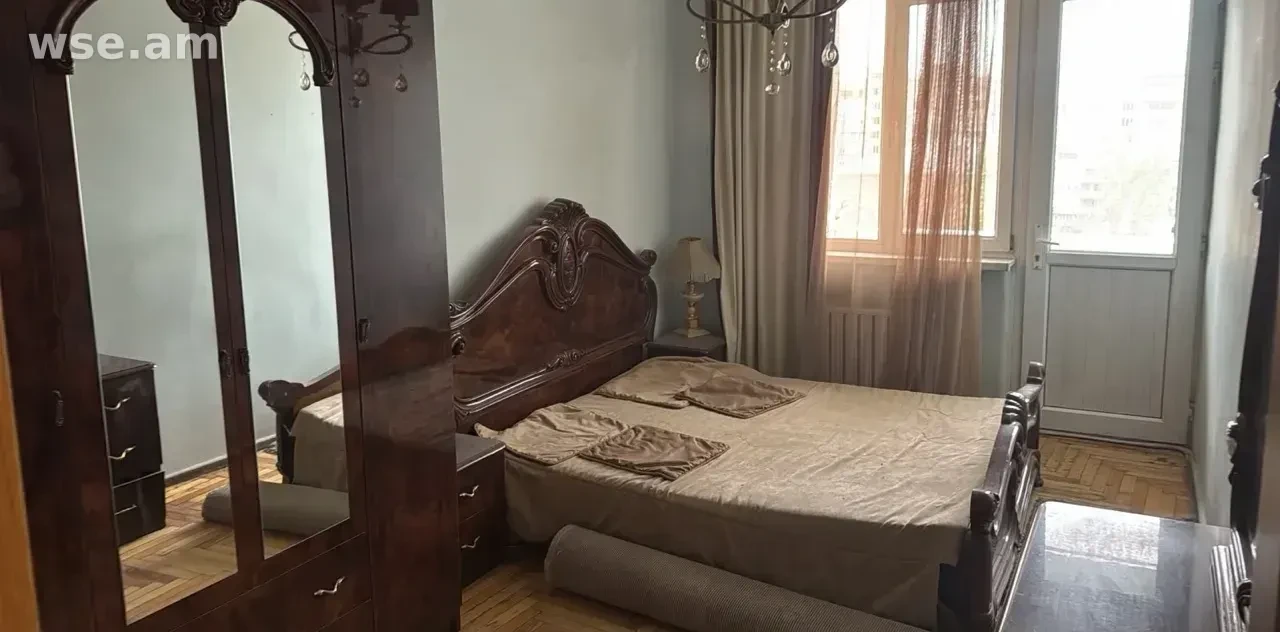 2-комн. квартира, 60м², улица Микаэляна 3 - 270 000 ֏